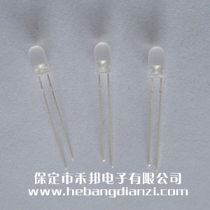 Φ5白發(fā)白霧狀燈