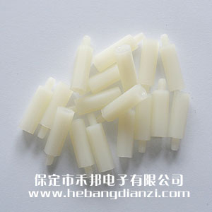 ����M4*22+6mm